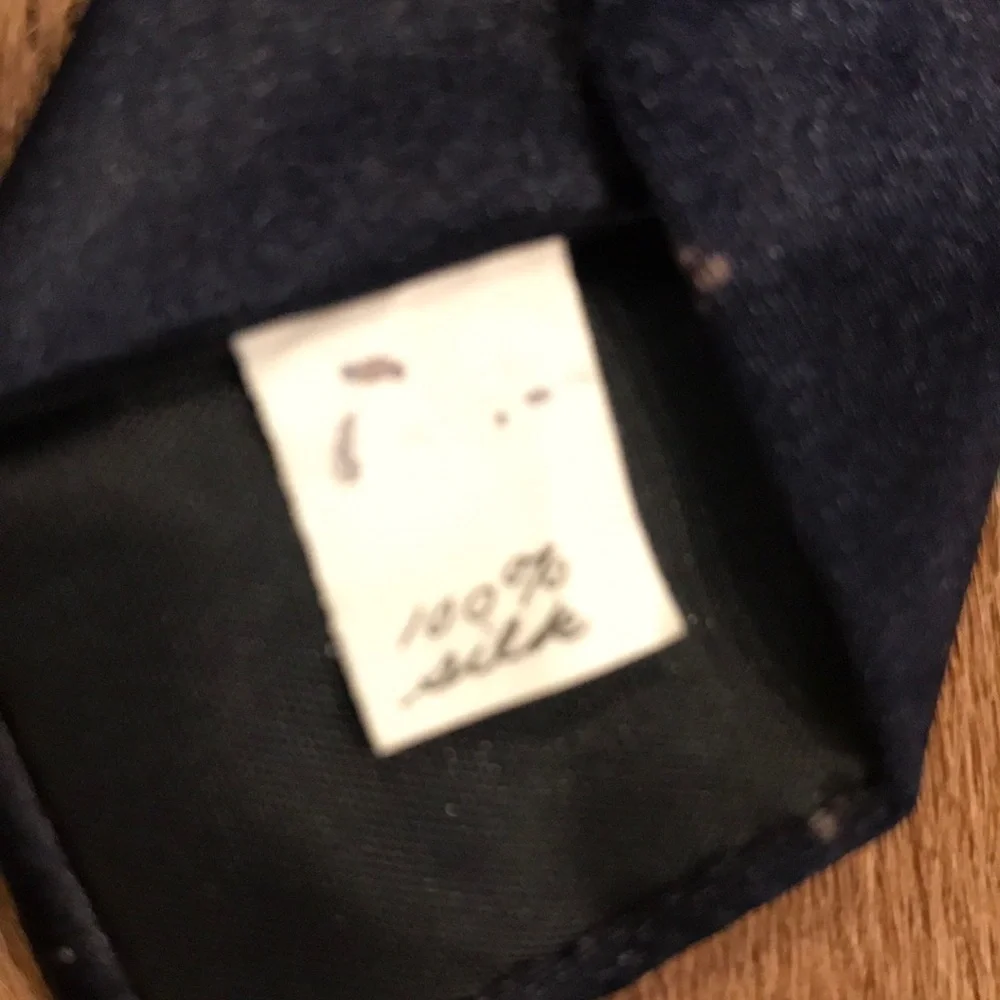 Vintage Oscar De La Renta Navy Tie